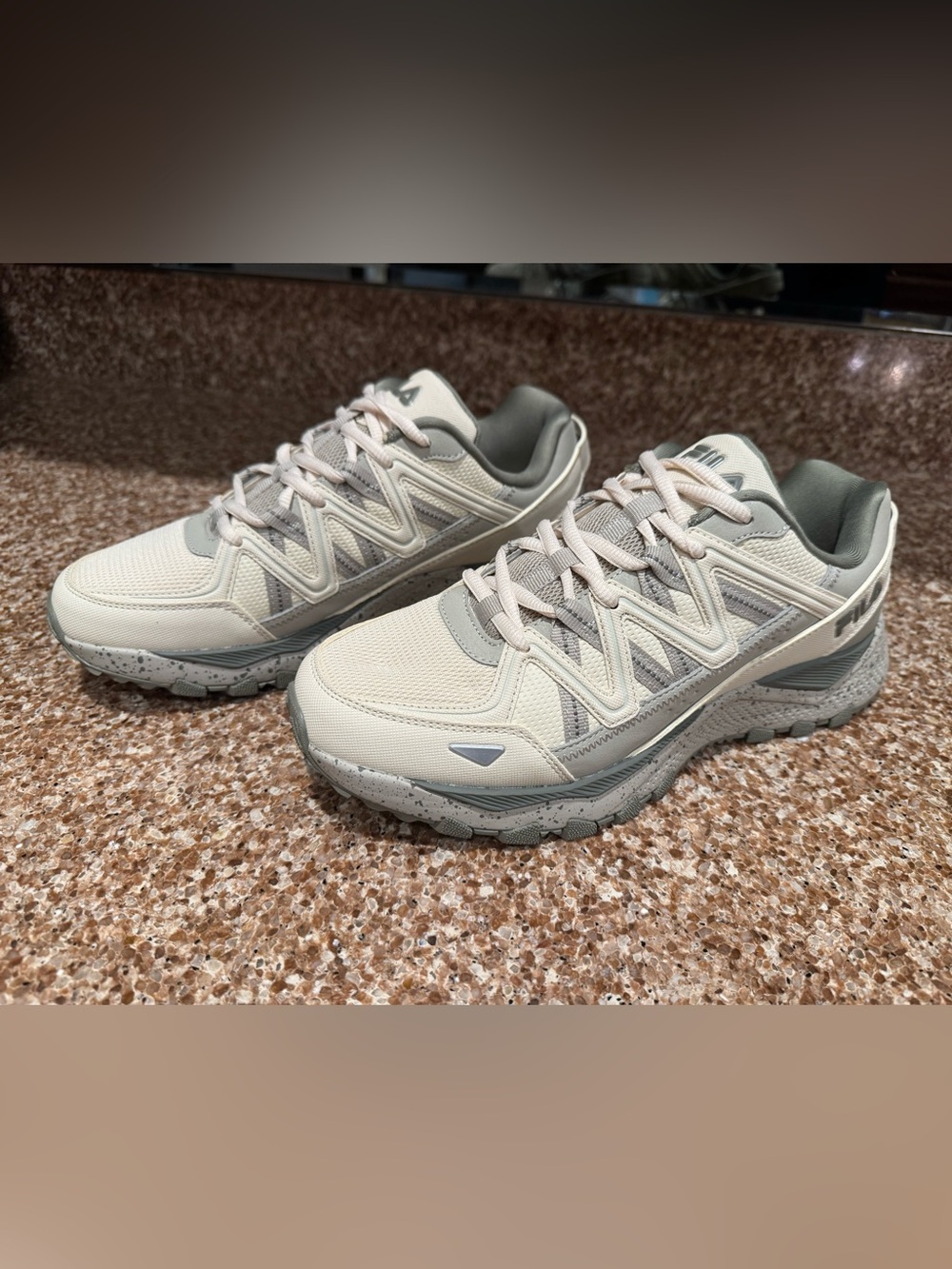 New Fila Firetrail Evo Men’s Outdoor Shoes Beige Size 8
